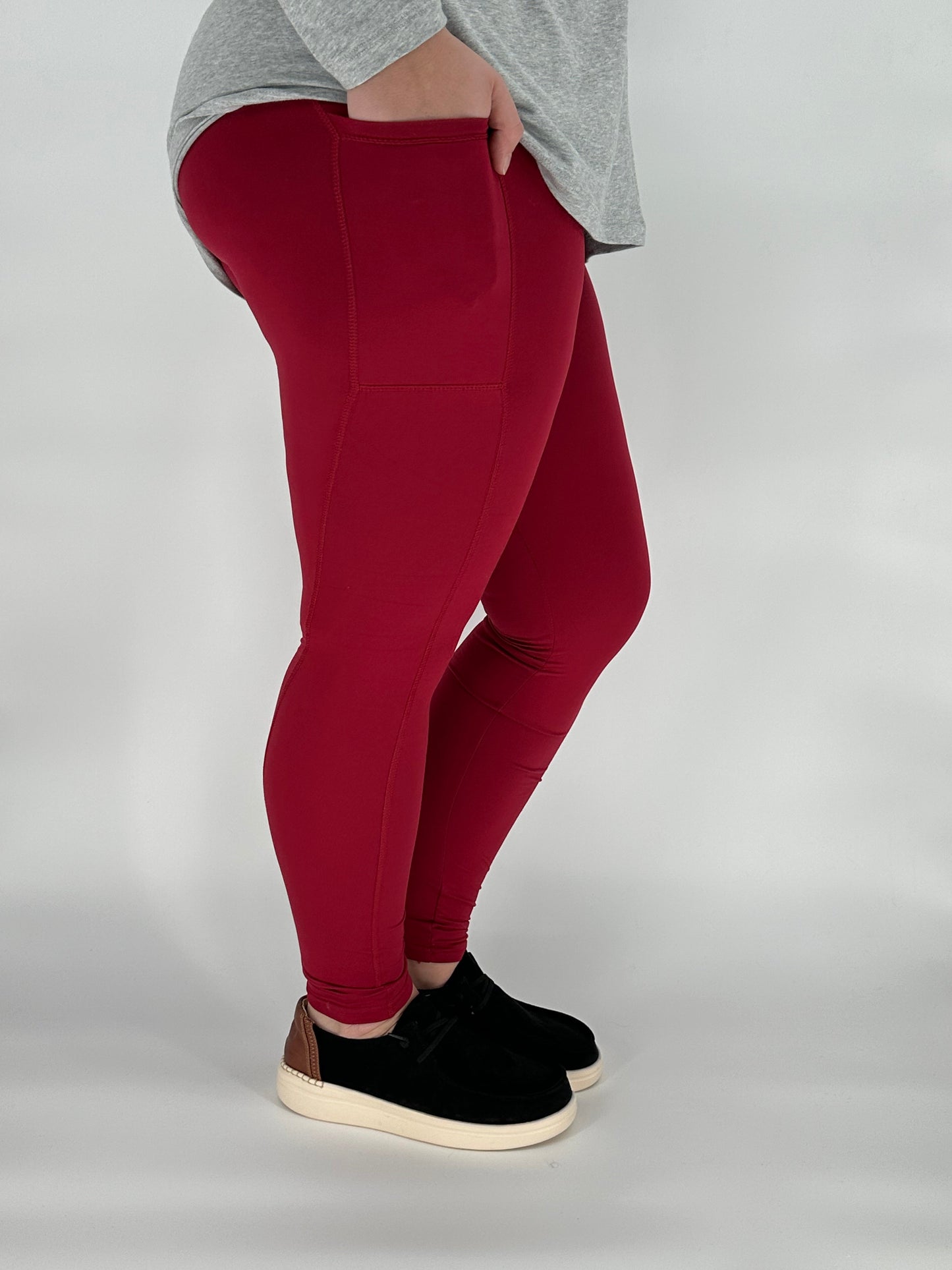 Cranberry Sport Pocket Leggings