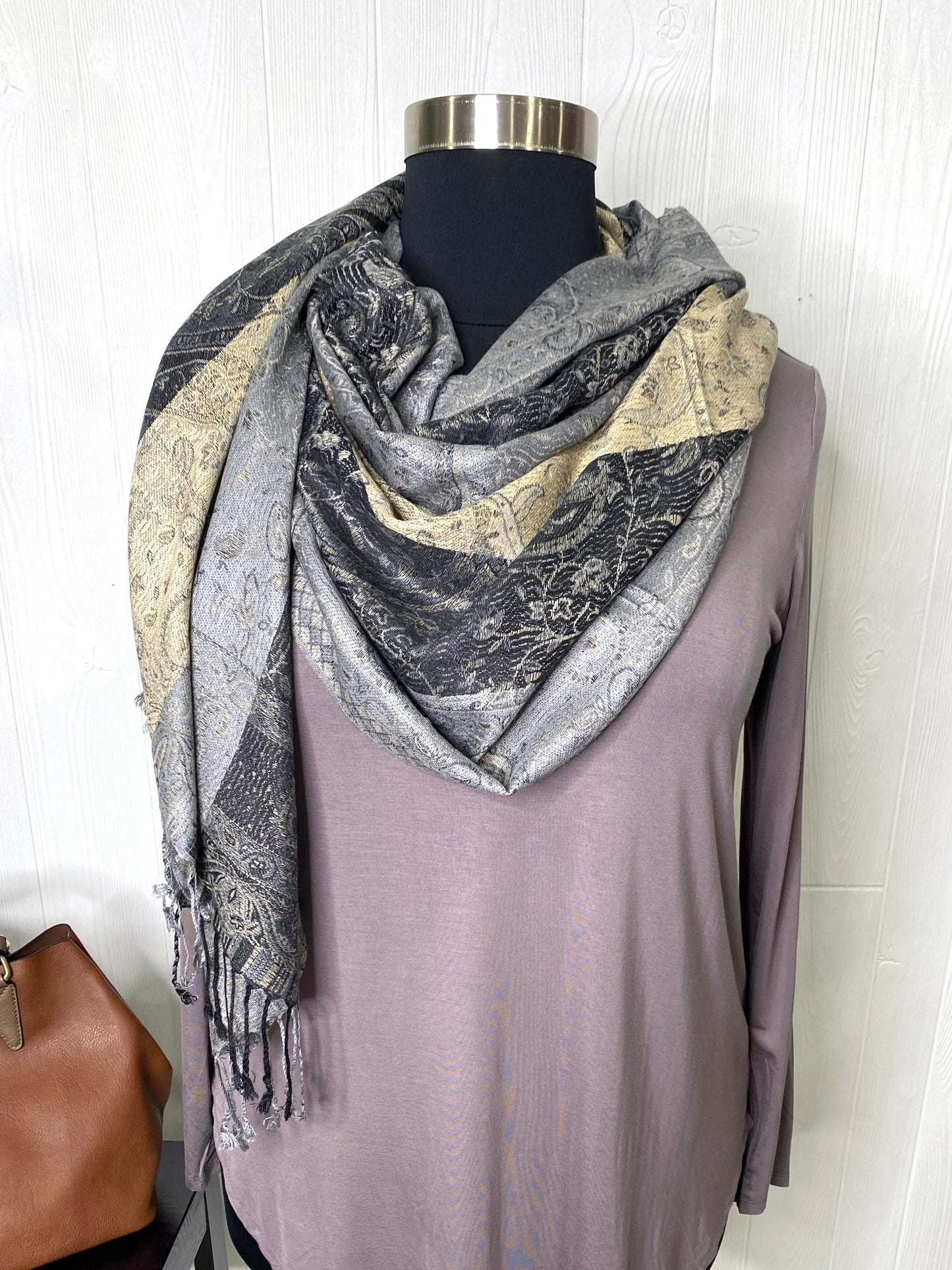 Paisley Pashmina Scarf in Grey and Black