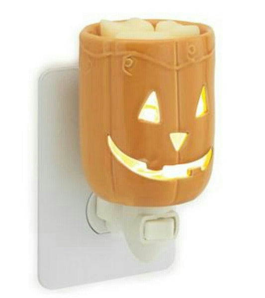 Jack O Lantern Pluggable Warmer